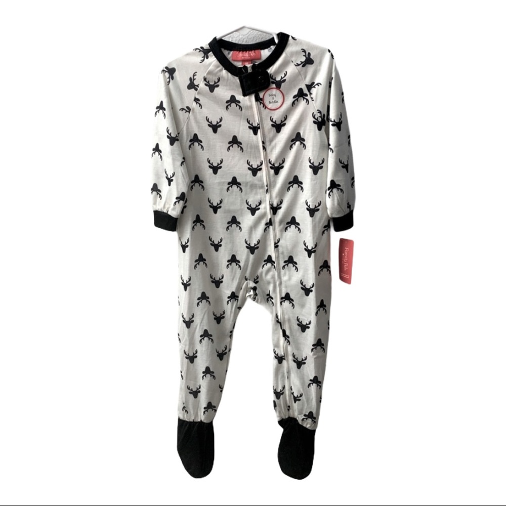 NWT  Christmas Pajamas Family PJs